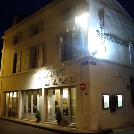 Restaurant De La Place 호텔 2*