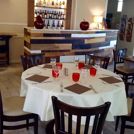 Restaurant De La Place 2*