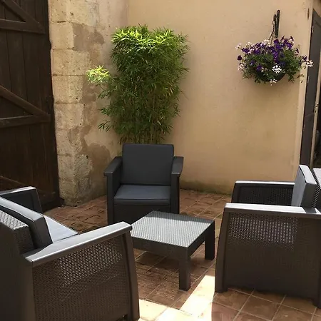 Restaurant De La Place 2*