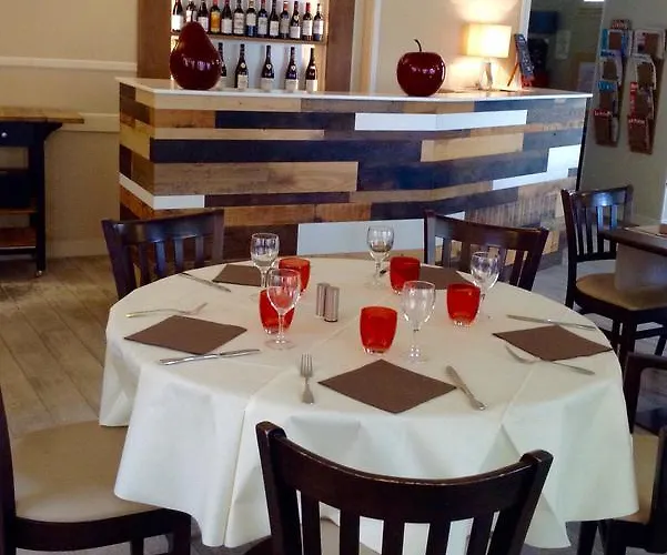 Restaurant De La Place 2*